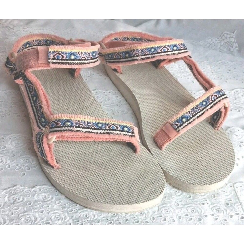 Teva Womens 10 Sandals Pink Embroidery Resortwear Beach Packable Summer Shoes